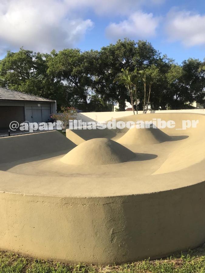 Apto Cond Ilhas Do Caribe - Pr - Beira Mar Матіньюс Екстер'єр фото